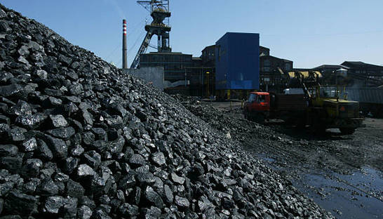 Индия резко уменьшила закупку угля у России: какая причина