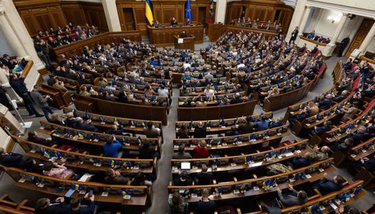 Доверие украинцев к власти резко снизилось в 2024 году, однако поддержка ВСУ остается высокой, - опрос